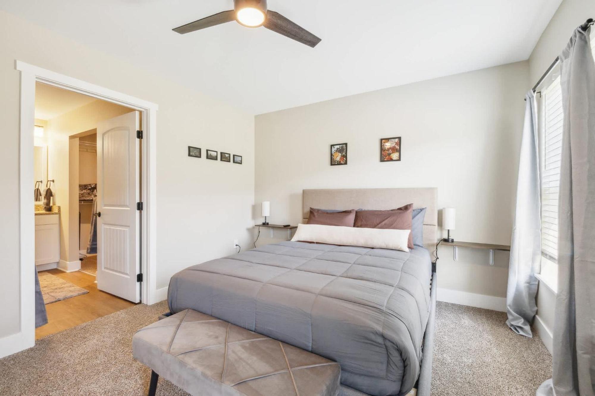 A Pet Friendly Cozy Condo In Traverse City Exterior photo