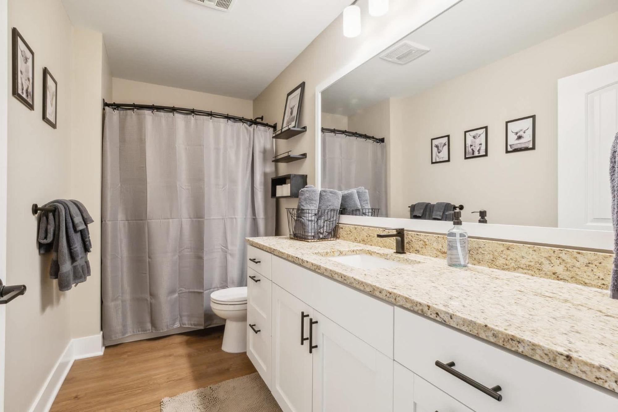A Pet Friendly Cozy Condo In Traverse City Exterior photo